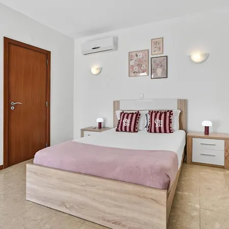 Holiday home Casa Marina Near By Lovelystay *