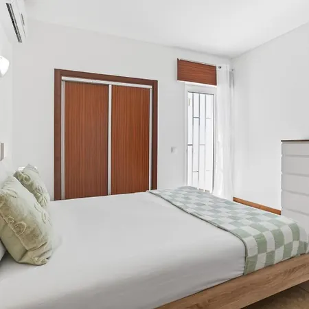 Casa Marina Near By Lovelystay البوفيرا