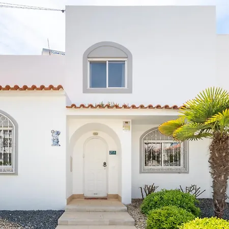 Casa Marina Near By Lovelystay * البوفيرا